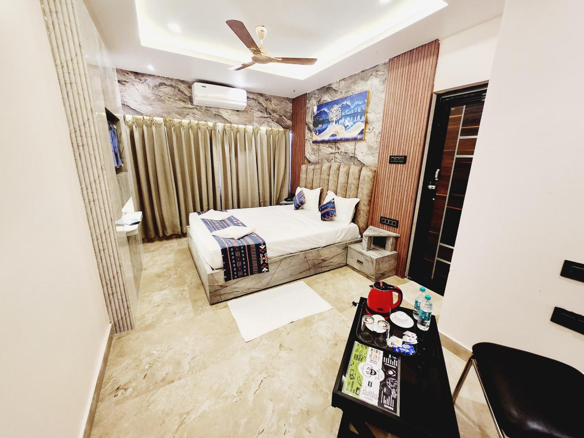 The Greenstar Inn Premium Bhubaneswar Bagian luar foto