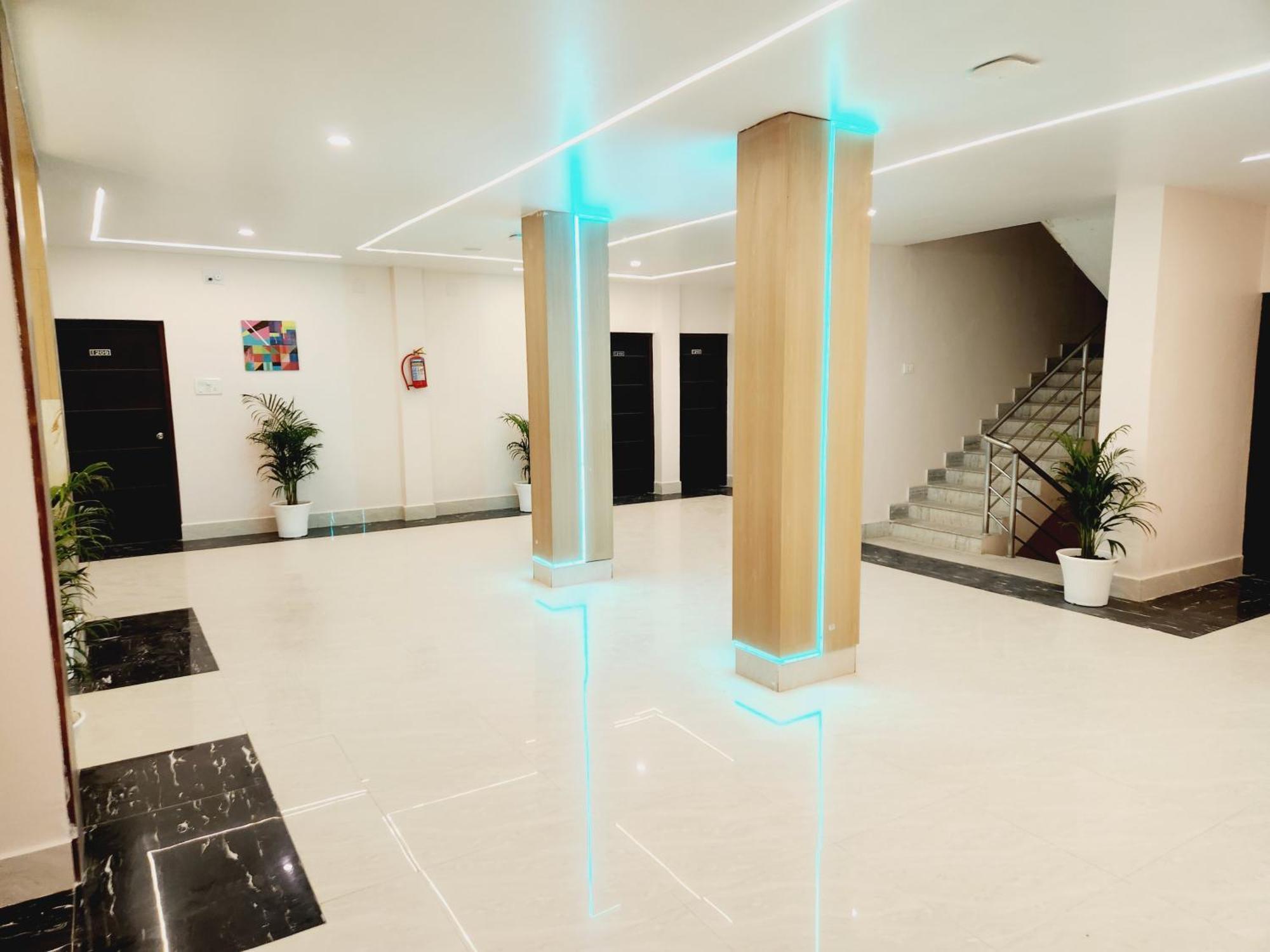 The Greenstar Inn Premium Bhubaneswar Bagian luar foto
