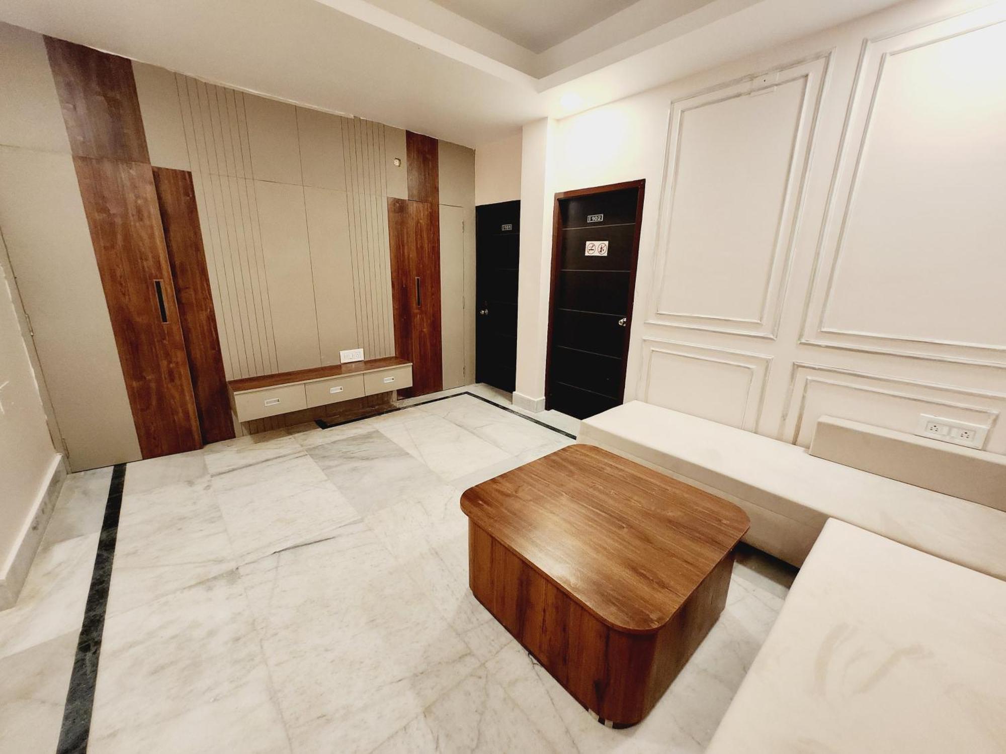 The Greenstar Inn Premium Bhubaneswar Bagian luar foto
