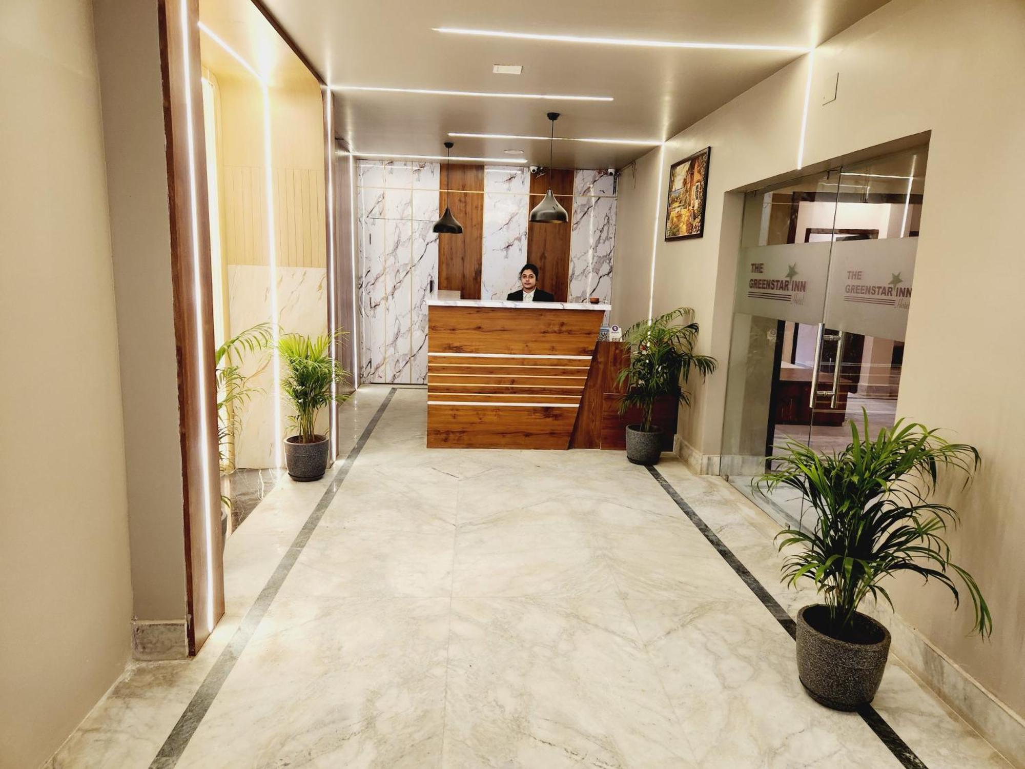 The Greenstar Inn Premium Bhubaneswar Bagian luar foto